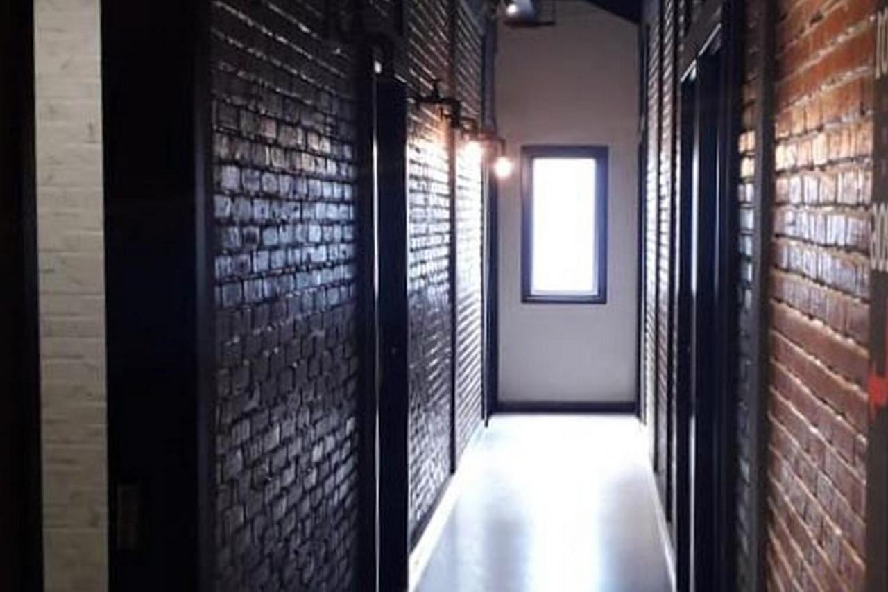 Reddoorz Plus @ Doorman Guest House Bandung Extérieur photo